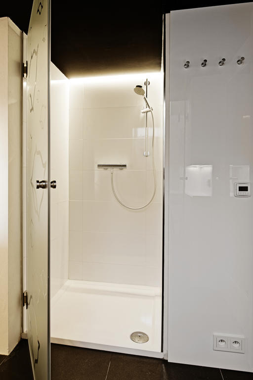 برنو Living Showroom الغرفة الصورة